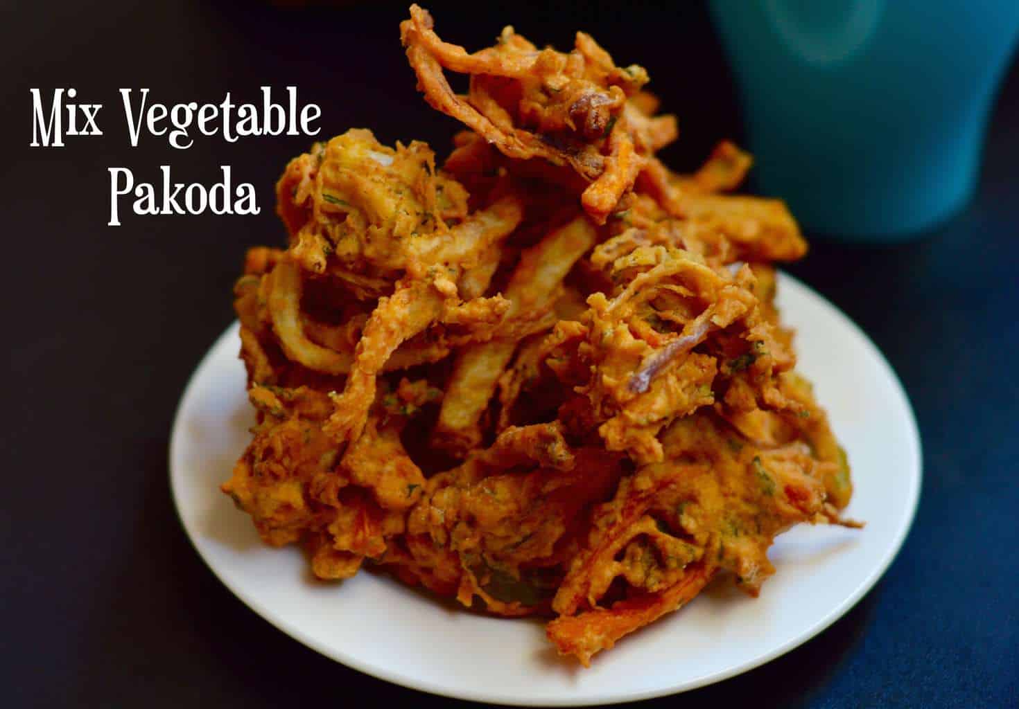 Mix Vegetable Pakoda served on a plate