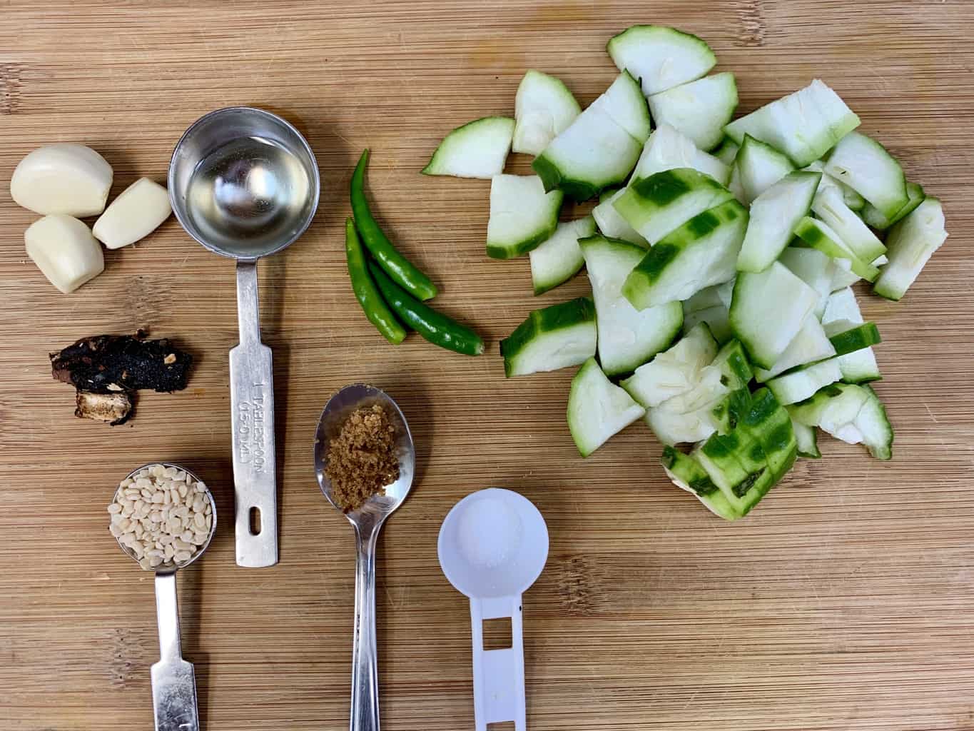 Ridge Gourd Chutney Ingredients