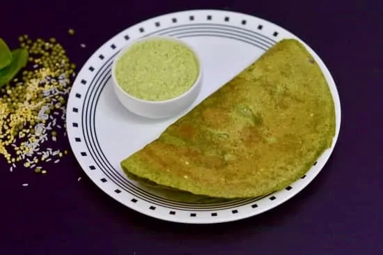 Palak Moong Dal Dosa|Palak Pesarattu is a no fermentation healthy dosa recipe made from ground whole green gram, split green gram, spinach, rice, ginger, cumin and chillies