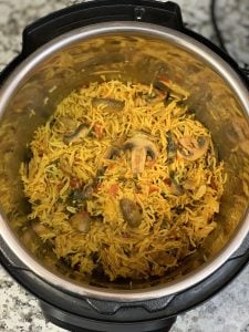 mushroom biryani in instant pot insert