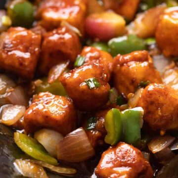 Chilli paneer in a kadai