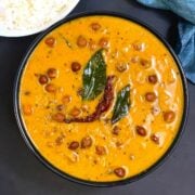 Kadala Curry served in a bowl with side of rice