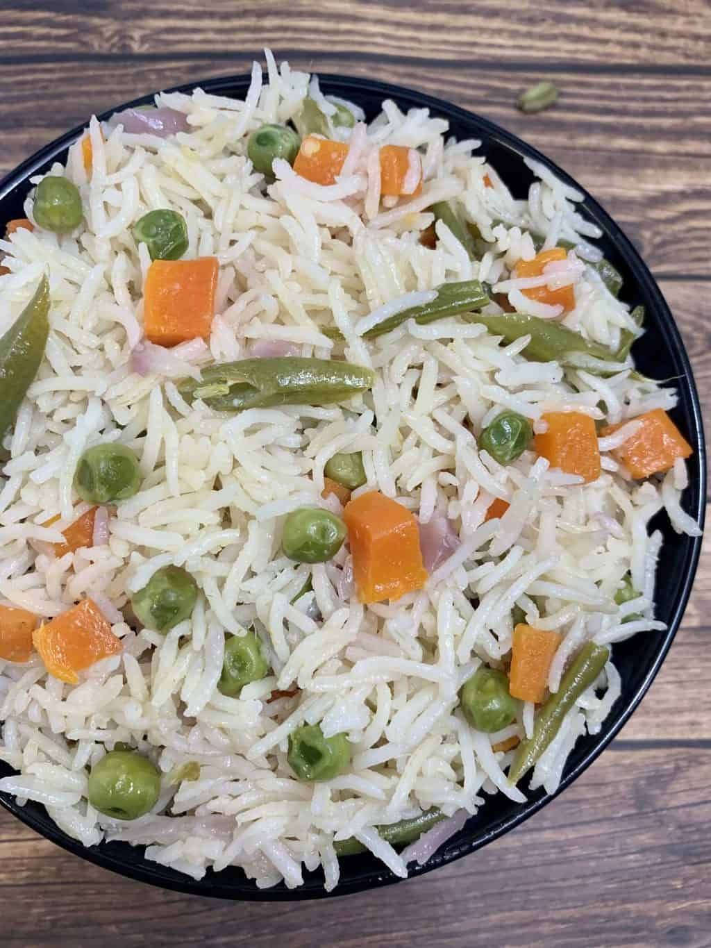 Coconut Milk Pulao (Instant Pot & Stovetop) Indian Veggie Delight