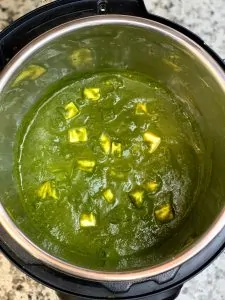 palak paneer in instant pot insert