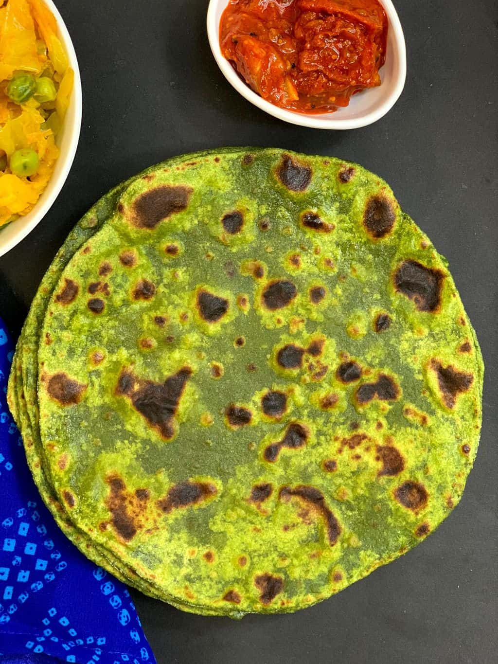 palak/spinach paratha/healthy spinach paratha