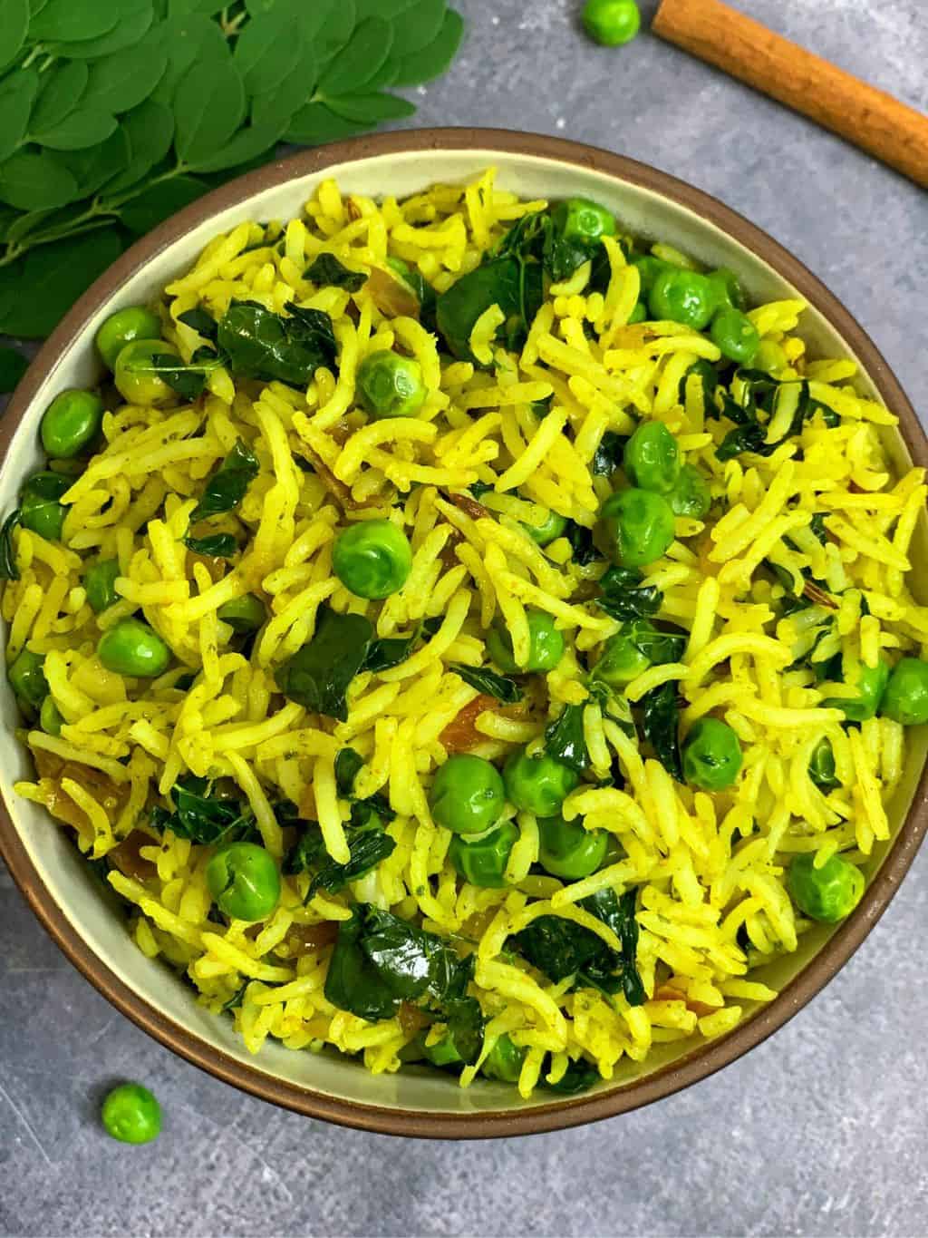 drumstick leaves pulao in a wide bowl