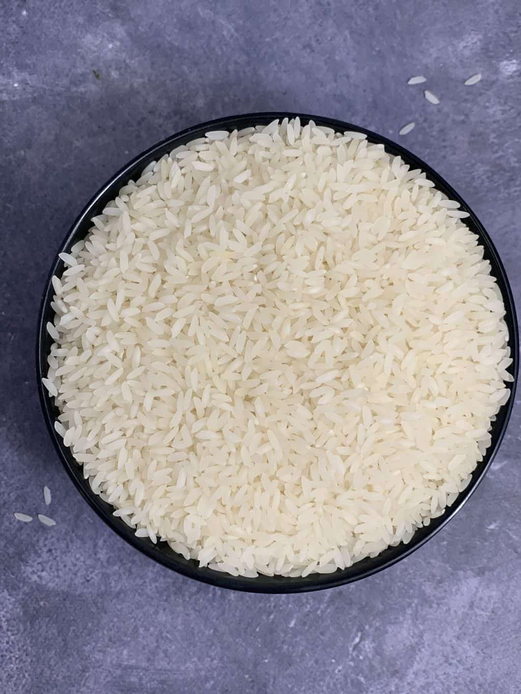 sona Mahsuri rice grains in a bowl