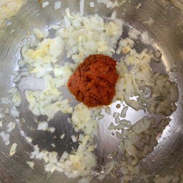 thai red curry paste in a pot