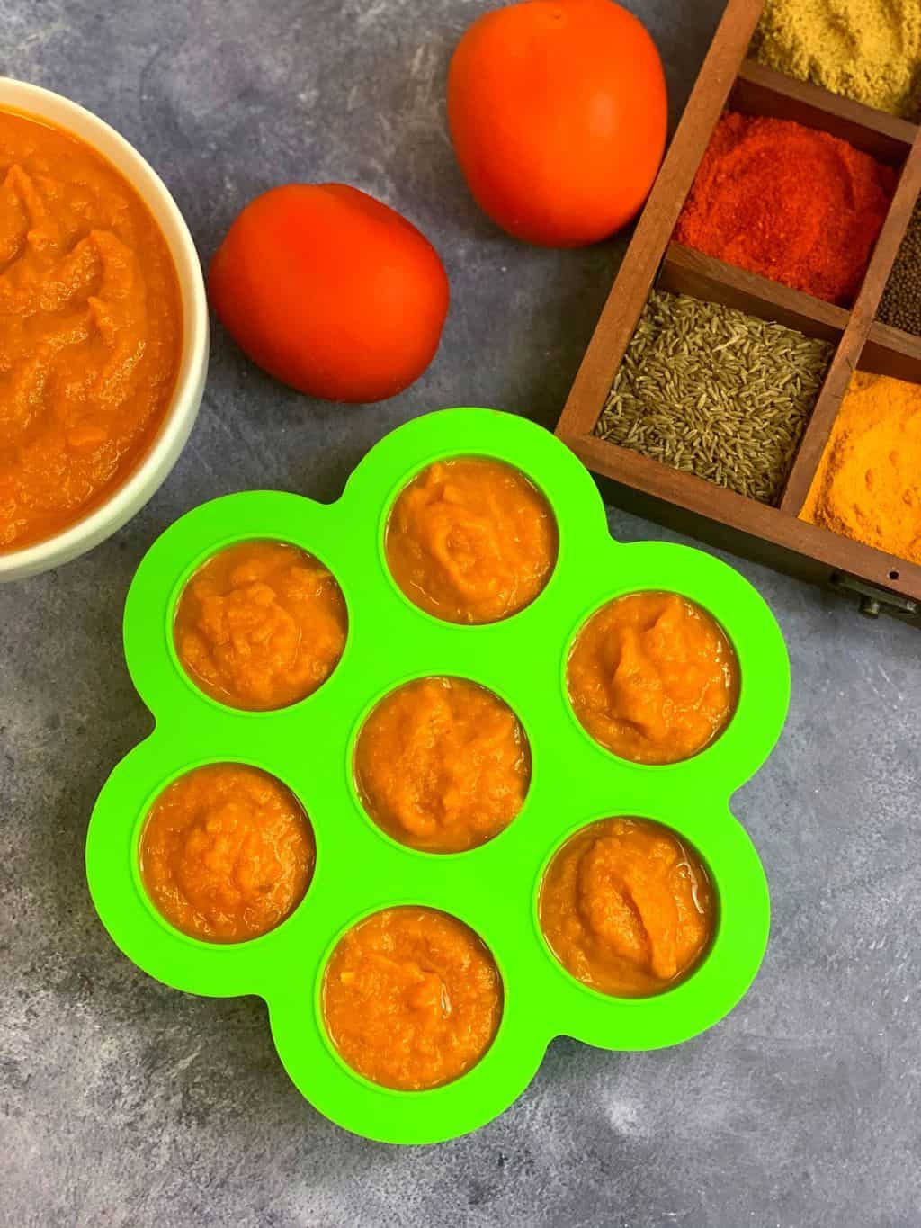 onion tomato masala recipe in silicon molds