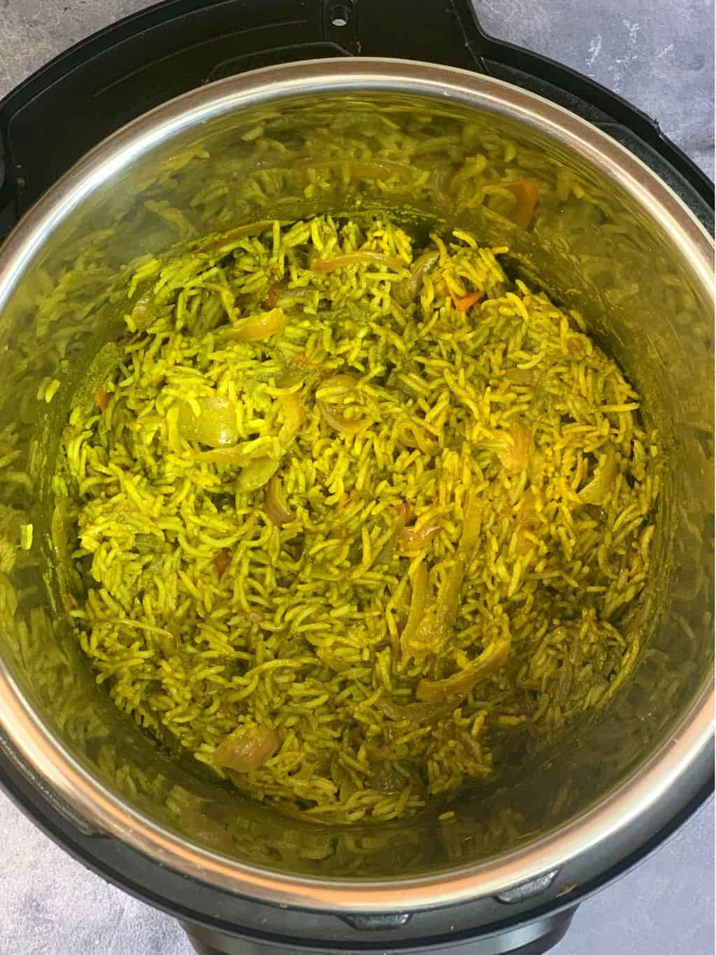 palak biryani in instant pot insert