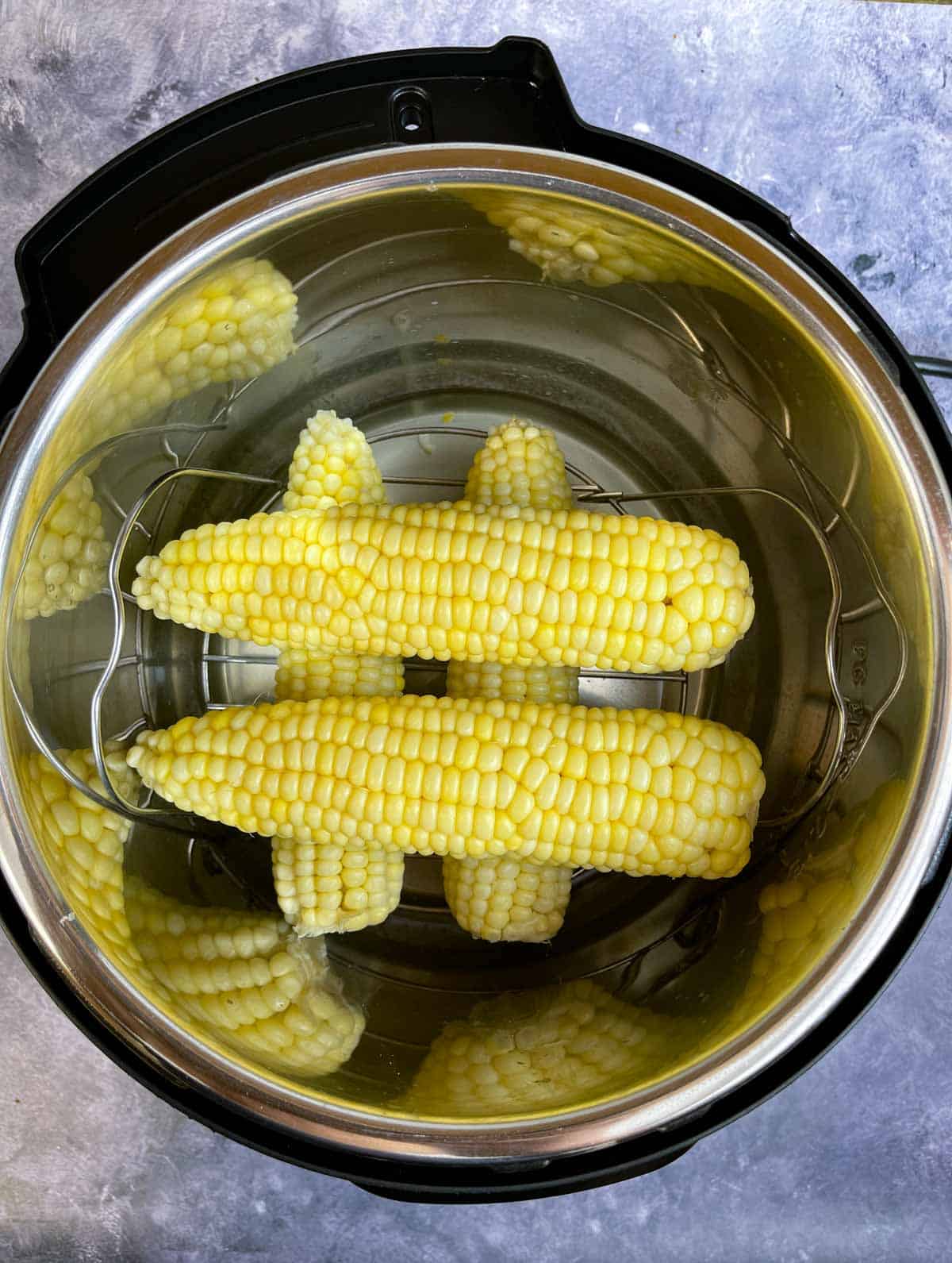 steamed corn on the cob in instant pot insert