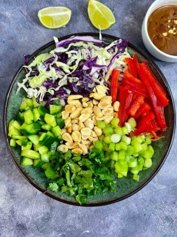 step to add all the vegetables in a bowl