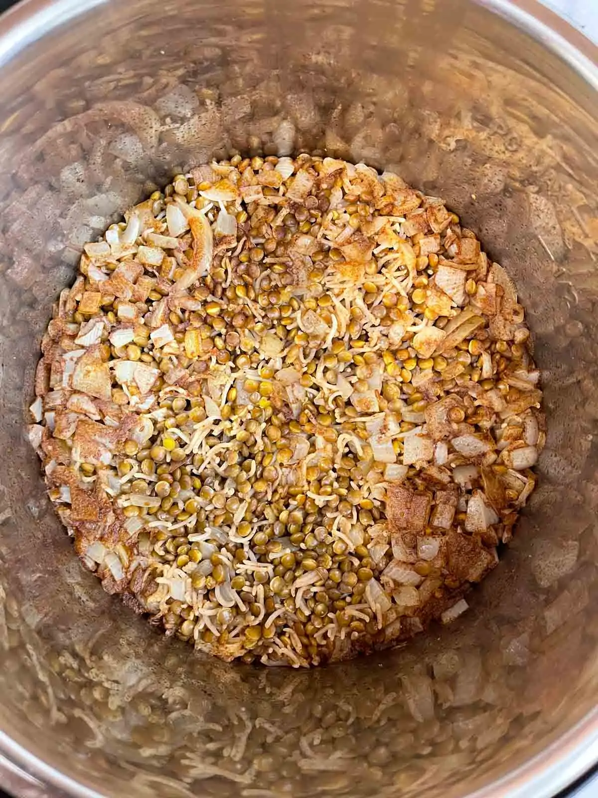 cooked lentil and rice in the instant pot insert