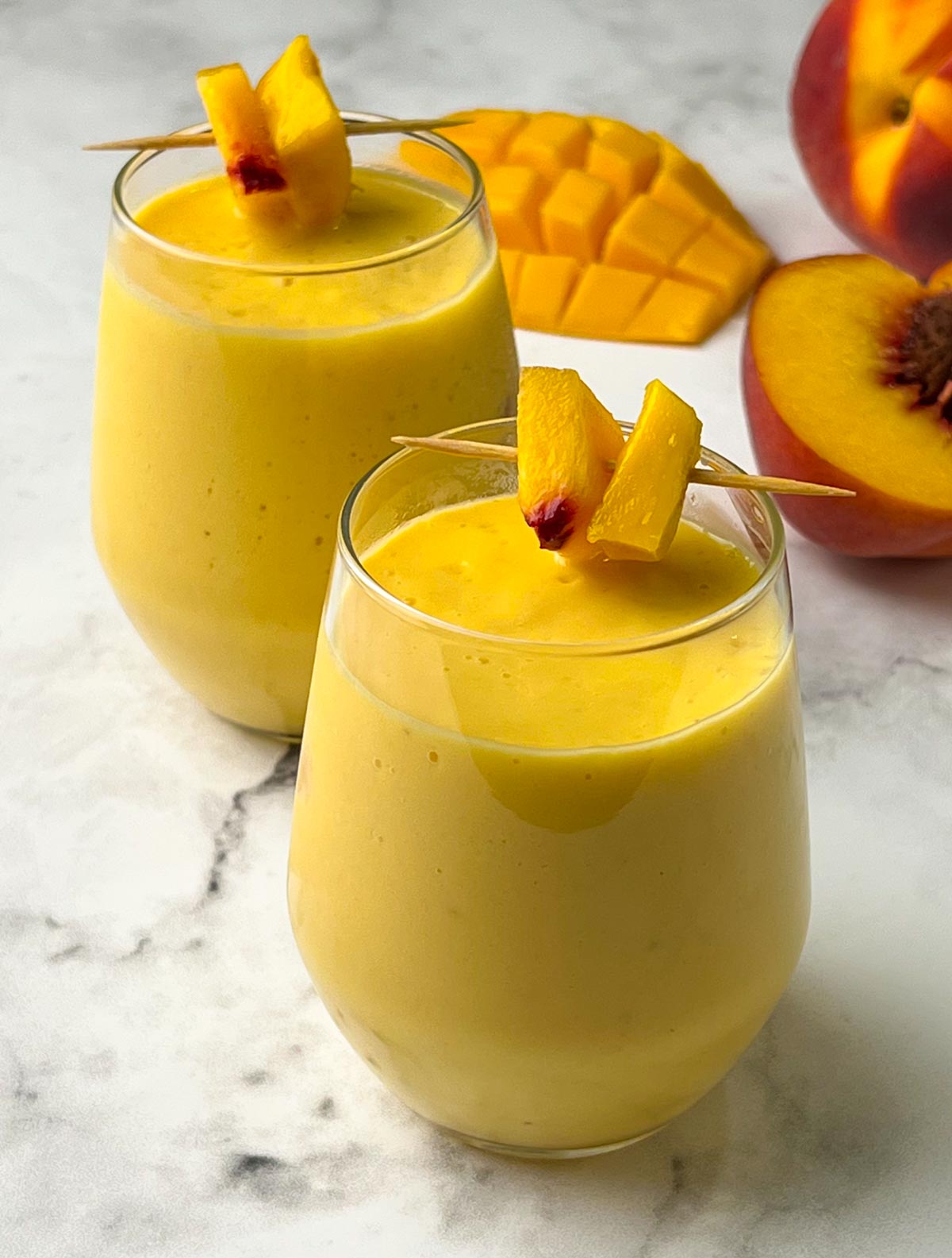 Mango Peach Smoothie - Indian Veggie Delight