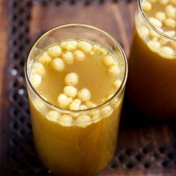 jaljeera served in two glasses