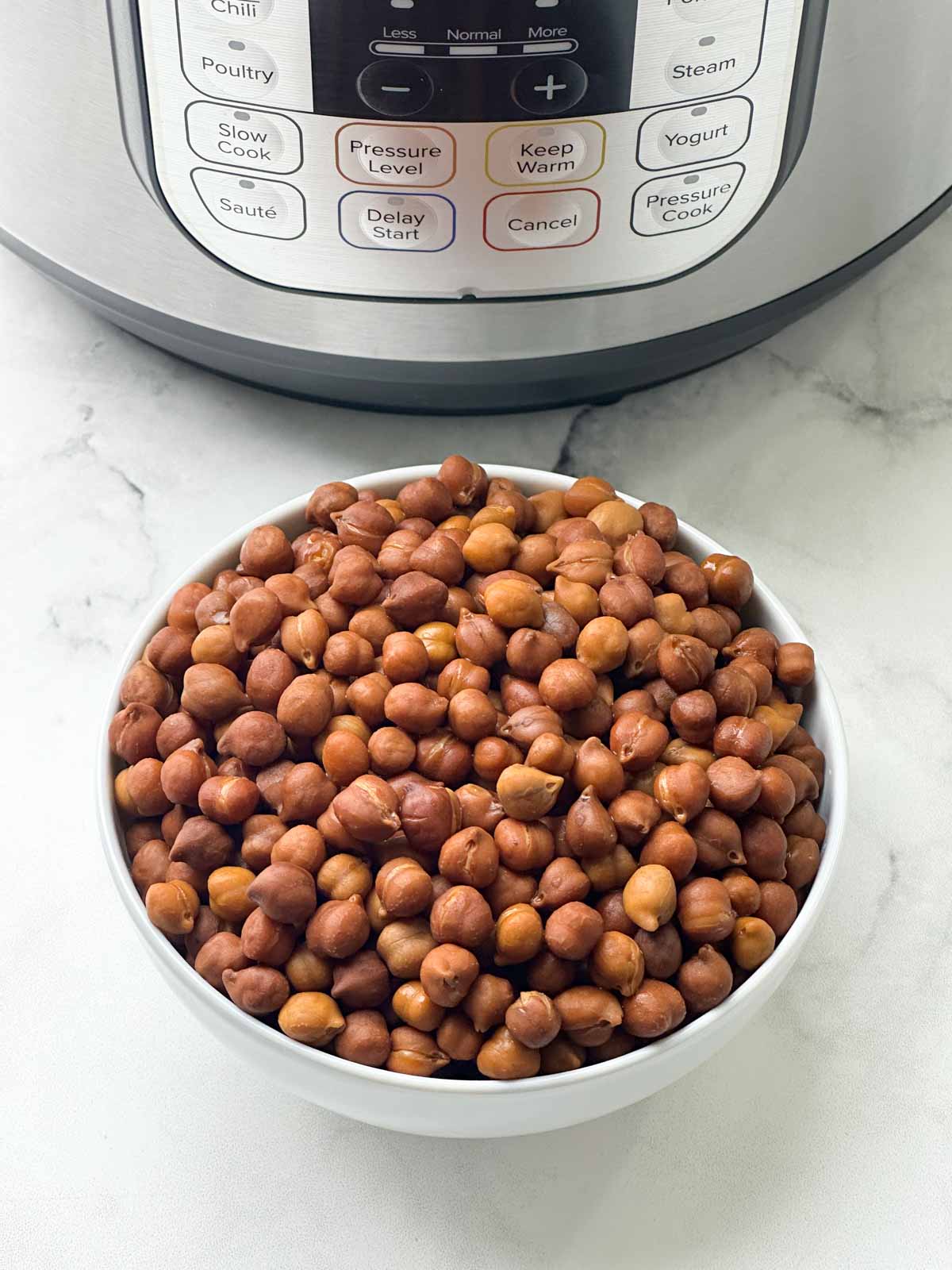 cooked kala chana in a bowl.