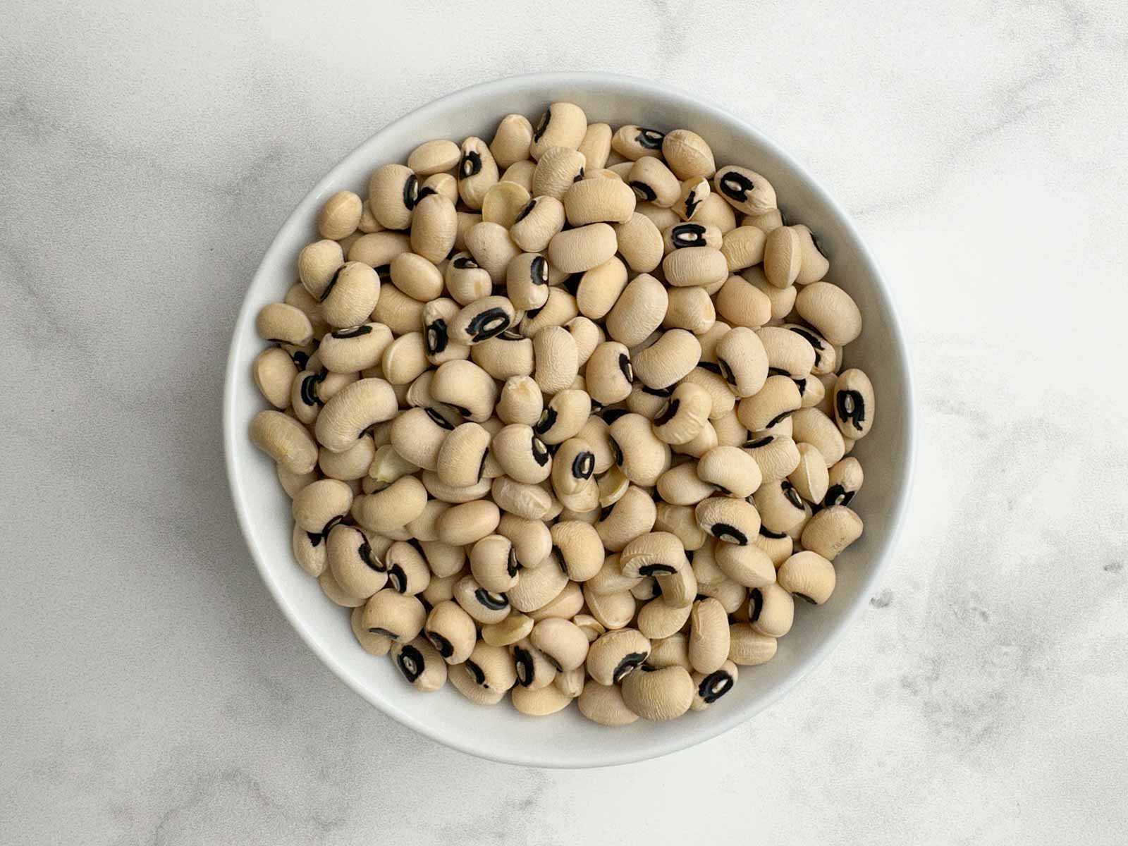 black eyed peas in a bowl