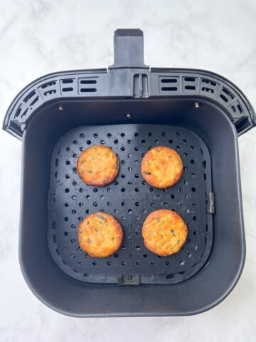 air fried aloo tikkis on the basket